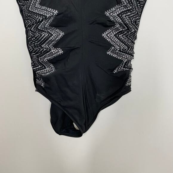 Miraclesuit Temptation Underwire One-Piece Swimsuit Size 12 Womens Black - Picture 13 of 16
